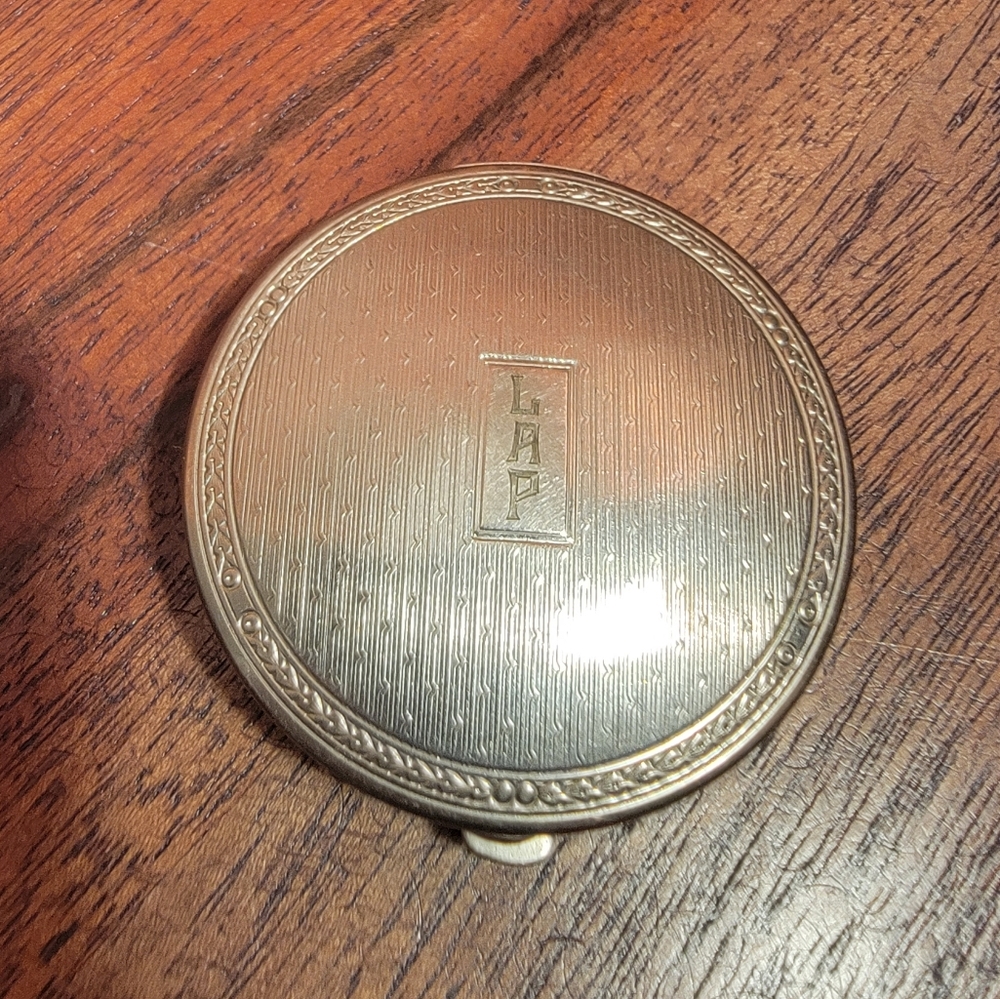 Antique 1920's Art Deco Rouge Compact Mirror Deauville Richard Hudnut